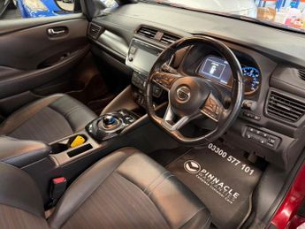 Nissan LEAF 40kWh N-Connecta Auto 5dr