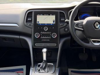 Renault Megane 1.3 TCe Iconic EDC Euro 6 (s/s) 5dr