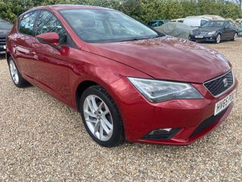 SEAT Leon 1.6 TDI CR SE DSG Euro 5 (s/s) 5dr