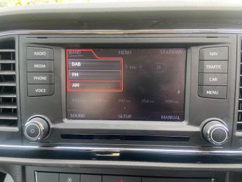 SEAT Leon 1.6 TDI CR SE DSG Euro 5 (s/s) 5dr