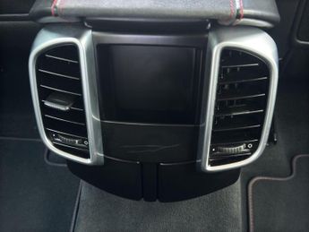 Porsche Cayenne 3.6T V6 GTS TiptronicS 4WD Euro 6 (s/s) 5dr