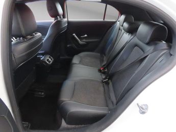 Mercedes-Benz A Class 1.5 A180d Sport (Executive) 7G-DCT Euro 6 (s/s) 5dr