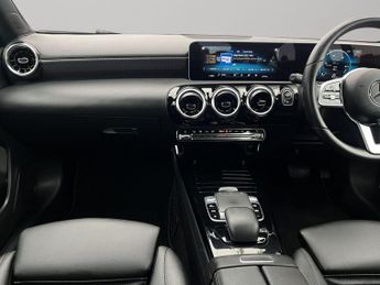 Mercedes-Benz A Class 1.5 A180d Sport (Executive) 7G-DCT Euro 6 (s/s) 5dr
