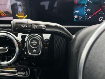 Mercedes-Benz A Class 1.5 A180d Sport (Executive) 7G-DCT Euro 6 (s/s) 5dr