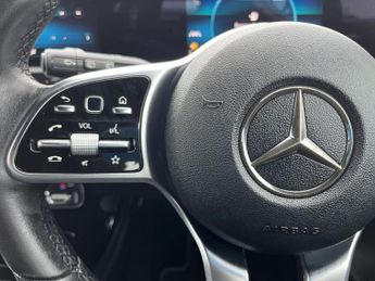 Mercedes-Benz A Class 1.5 A180d Sport (Executive) 7G-DCT Euro 6 (s/s) 5dr