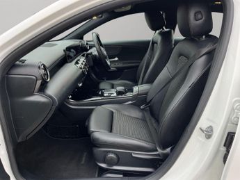 Mercedes-Benz A Class 1.5 A180d Sport (Executive) 7G-DCT Euro 6 (s/s) 5dr