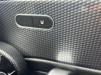 Mercedes-Benz A Class 1.5 A180d Sport (Executive) 7G-DCT Euro 6 (s/s) 5dr