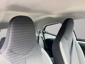 Toyota Aygo 1.0 VVT-i x-play Euro 6 5dr