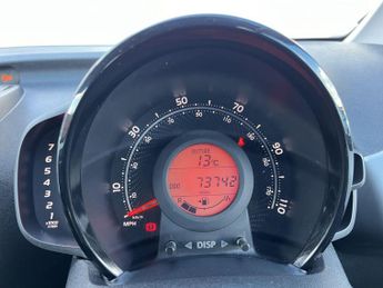 Toyota Aygo 1.0 VVT-i x-play Euro 6 5dr