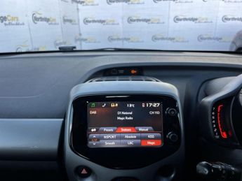 Toyota Aygo 1.0 VVT-i x-play Euro 6 5dr