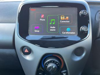 Toyota Aygo 1.0 VVT-i x-play Euro 6 5dr