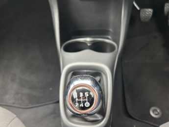 Toyota Aygo 1.0 VVT-i x-play Euro 6 5dr