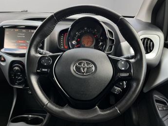 Toyota Aygo 1.0 VVT-i x-play Euro 6 5dr