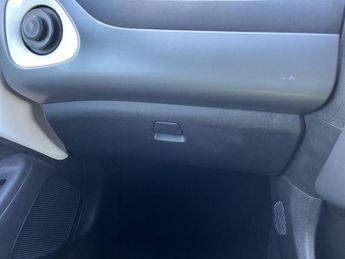Toyota Aygo 1.0 VVT-i x-play Euro 6 5dr
