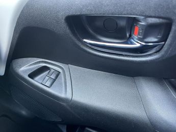 Toyota Aygo 1.0 VVT-i x-play Euro 6 5dr