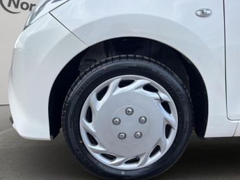 Toyota Aygo 1.0 VVT-i x-play Euro 6 5dr