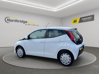 Toyota Aygo 1.0 VVT-i x-play Euro 6 5dr