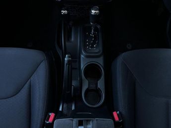 Jeep Wrangler 3.6 V6 Sahara SUV 4dr Petrol Auto 4WD Euro 5 (280 bhp)