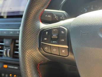 Ford Focus 1.0T EcoBoost ST-Line X Hatchback 5dr Petrol Auto Euro 6 (s/s) (