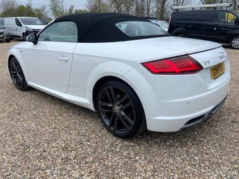 Audi TT 2.0 TFSI S line Roadster S Tronic quattro Euro 6 (s/s) 2dr