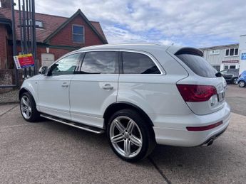 Audi Q7 TDI QUATTRO S LINE PLUS