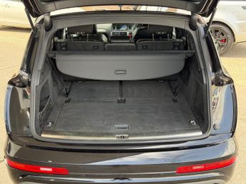 Audi Q7 TDI QUATTRO S LINE PLUS