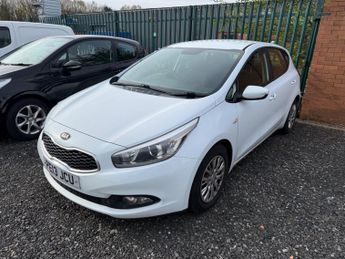 Kia Ceed CRDI 1