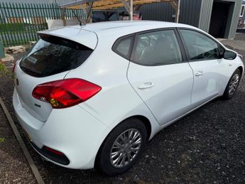 Kia Ceed CRDI 1