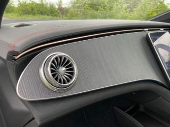Mercedes-Benz EQE EQE 300 AMG Line Premium Auto Electric 89KWH PAN ROOF/MEMORY SEA