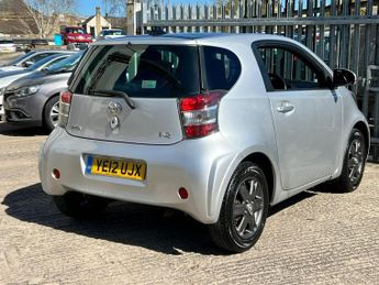 Toyota Iq VVT-I IQ2