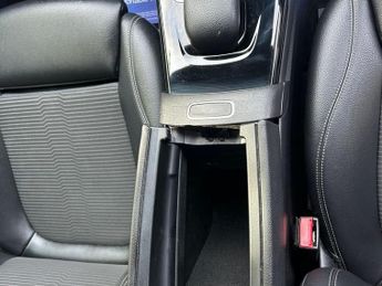 Mercedes-Benz A Class 1.5 A180d Sport (Premium) 7G-DCT Euro 6 (s/s) 5dr