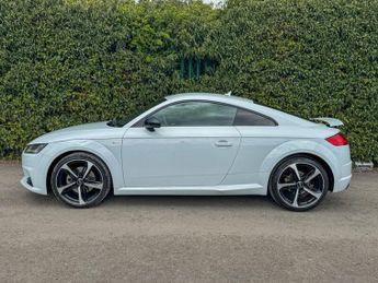 Audi TT 1.8 TFSI Black Edition Coupe 3dr Petrol S Tronic Euro 6 (s/s) (1