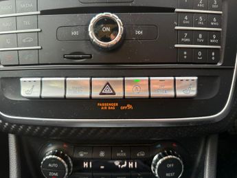 Mercedes-Benz A Class 2.1 A200d AMG Line (Premium Plus) Hatchback 5dr Diesel 7G-DCT Eu