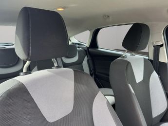 Ford Focus 1.6 Zetec Euro 5 5dr