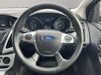 Ford Focus 1.6 Zetec Euro 5 5dr