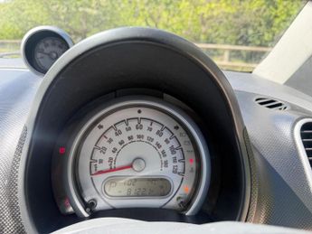 Vauxhall Agila 1.2 16V Club Auto Euro 4 5dr (AC)