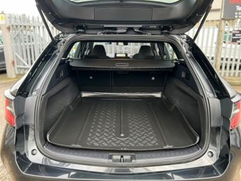 Toyota Corolla VVT-I ICON TECH