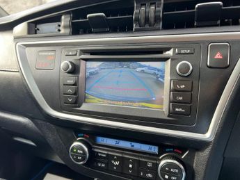 Toyota Auris VVT-I EXCEL