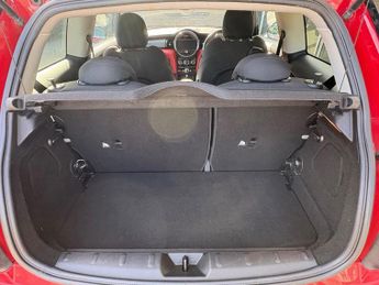 Mini Hatch Cooper 1.5 Petrol Automatic Chili Media XL 3 door + SAT NAV - 35
