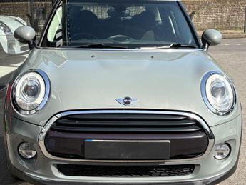 Mini Hatch Cooper D 1.5 Steptronic Automatic Chili / Media XL 5 door - PRO 