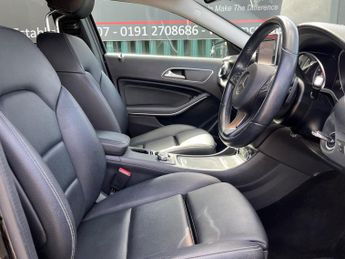 Mercedes-Benz GLA Class GLA 200 D SE