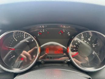 Peugeot 3008 1.6 e-HDi Active EGC Euro 5