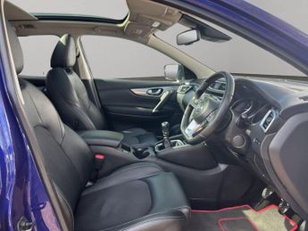 Nissan Qashqai 1.3 DIG-T Tekna Euro 6 (s/s) 5dr