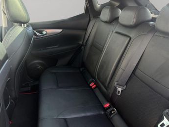 Nissan Qashqai 1.3 DIG-T Tekna Euro 6 (s/s) 5dr