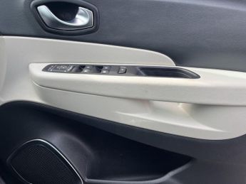 Renault Captur 0.9 TCe ENERGY GT Line Euro 6 (s/s) 5dr