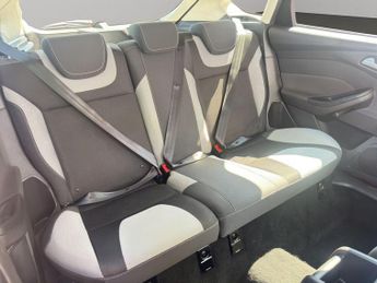 Ford Focus 1.6 Zetec Powershift Euro 5 5dr