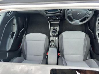 Hyundai i20 1.2 Premium SE Nav Euro 6 5dr
