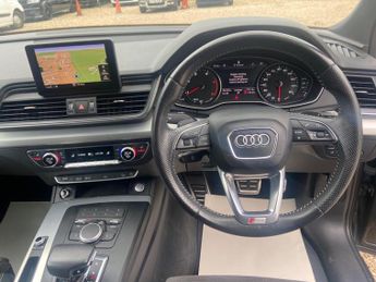 Audi Q5 2.0 TDI S line S Tronic quattro Euro 6 (s/s) 5dr