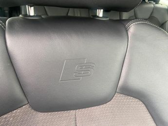 Audi Q5 2.0 TDI S line S Tronic quattro Euro 6 (s/s) 5dr