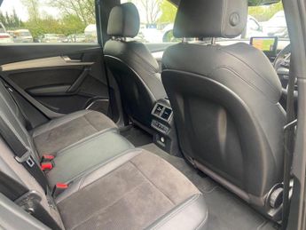Audi Q5 2.0 TDI S line S Tronic quattro Euro 6 (s/s) 5dr